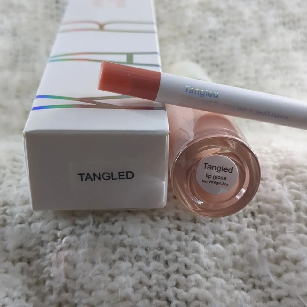 KAB Cosmetics Lip Duo in Tangled, Gloss(6g/0.2fl oz), Liner(1.2g/0.04oz